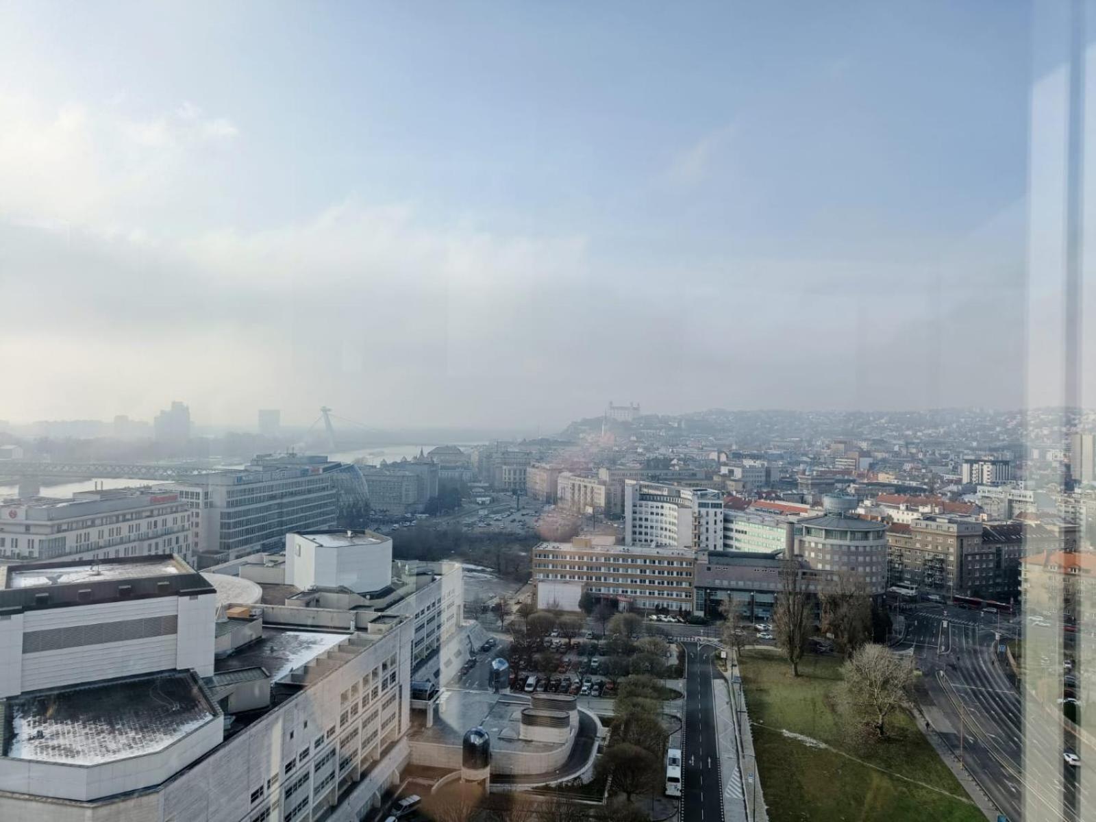 Sag Panorama Apartment 3 Rooms 19Th Floor Great View Free Parking Bratislava Exterior foto